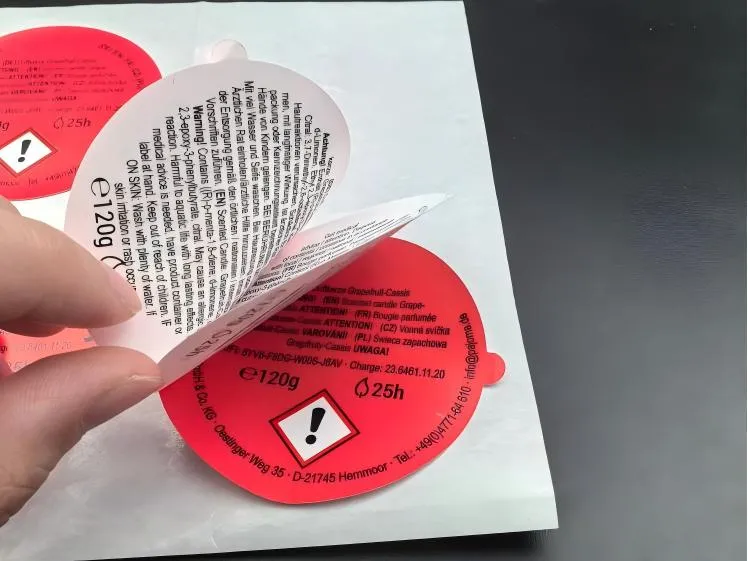 Польський клієнт замовляє багатошарову упаковку етикеток і відправлення