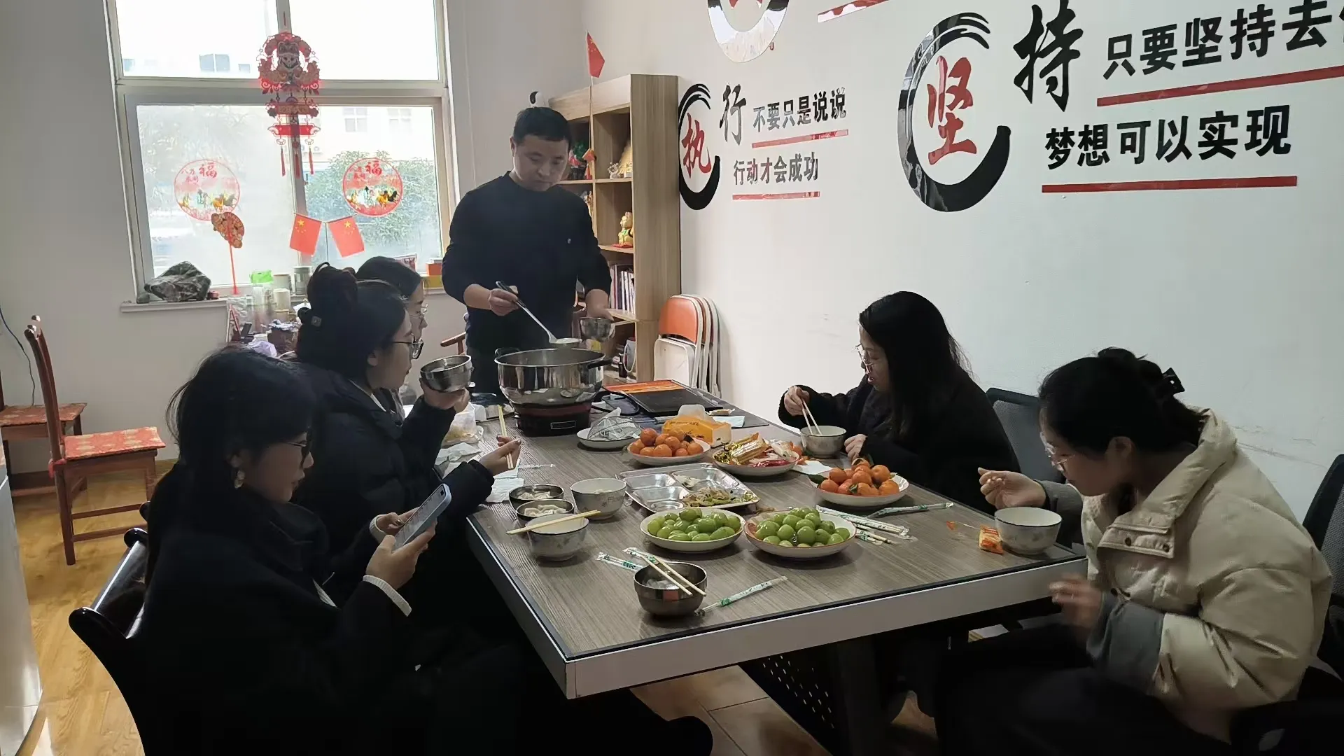 JOJO Pack святкує Фестиваль ліхтарів разом із Tangyuan