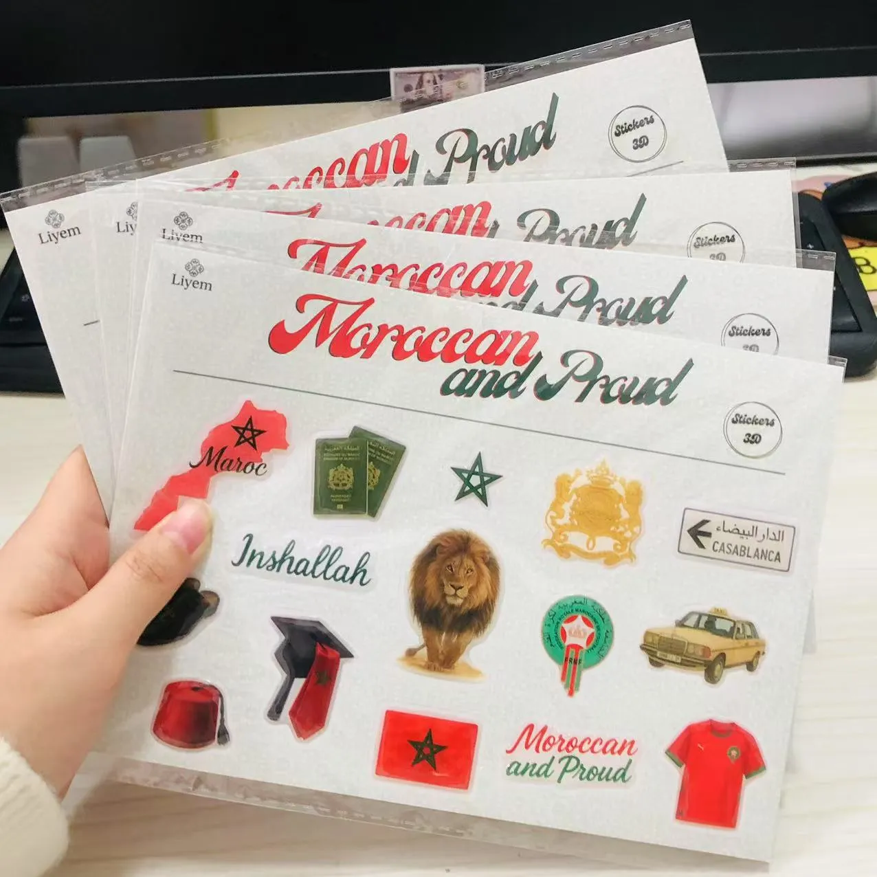 Купольні наклейки з епоксидної смоли